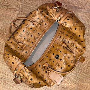 AUTHENTIC LARGE MCM DUFFLE BAG GREAT FOR TRAVEL GENTLY USED